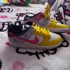 Nike Dunks are brand new